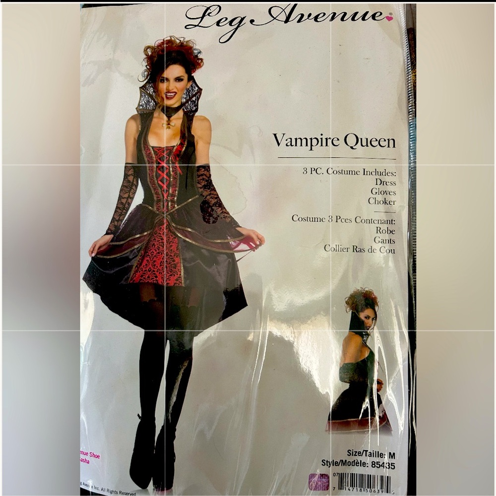 VAMPIRE QUEEN COSTUME…NEW…. SIZE MED